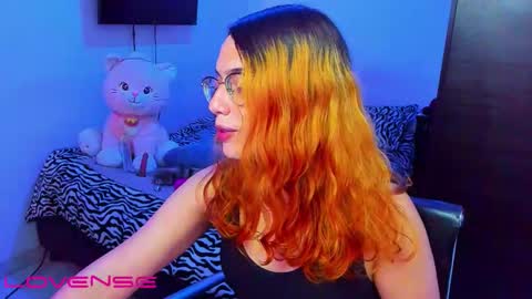 Lilly3 online show from 02/01/26, 08:51