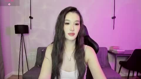Lilly online show from 06/25/26, 06:23