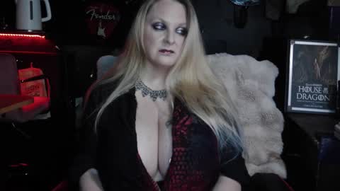 Lillyth Eden online show from 01/08/26, 06:26