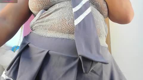 lillyy16 online show from 10/07/25, 11:07