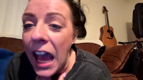 BrunetteBeauty online show from 03/05/26, 06:31