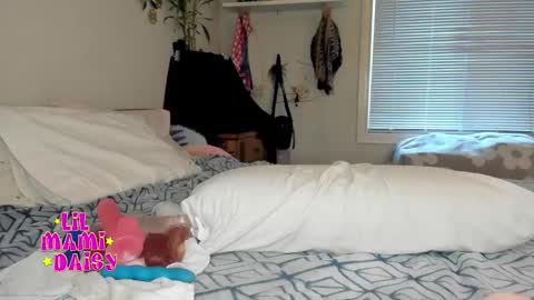 Daisy Bby online show from 03/11/26, 12:16