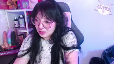 Lilo  online show from 01/14/25, 06:34