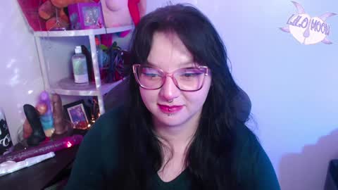 Lilo  online show from 01/17/25, 04:17