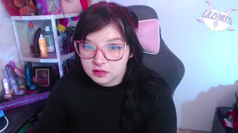 Lilo  online show from 01/21/25, 03:48