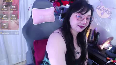 Lilo  online show from 09/20/25, 02:07