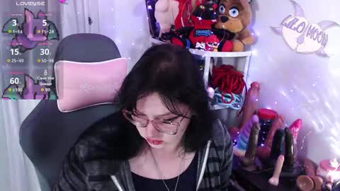 Lilo  online show from 02/23/26, 03:04