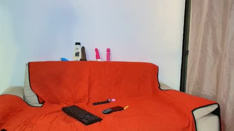 Snapshot of lilookailani chatting on 10/27/25, 06:56 vanessa online show from 10/27/25, 06:56