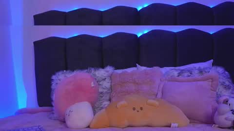 Lilou online show from 02/23/26, 11:51