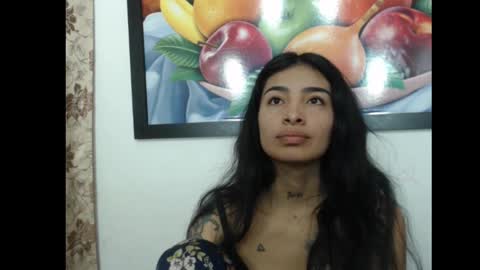 Snapshot of lilpalacio chatting on 01/14/25, 02:22 lil palacio online show from 01/14/25, 02:22