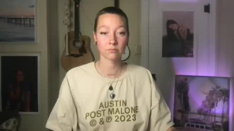 Lilpeachykeenn online show from 12/27/24, 04:26