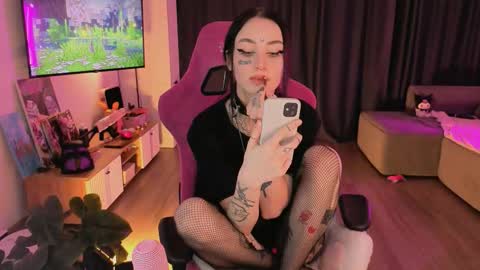 Snapshot of lilpresident chatting on 10/03/25, 01:13 lilpresident online show from 10/03/25, 01:13