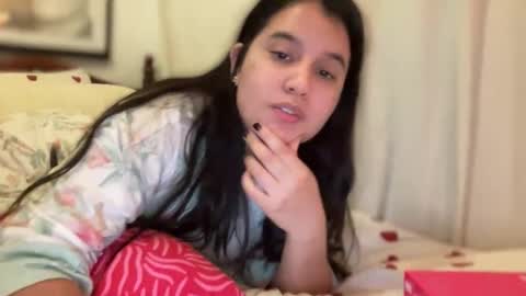 Snapshot of lilprincessxoxo_ chatting on 05/26/26, 03:35 lilprincessxoxo_ online show from 05/26/26, 03:35