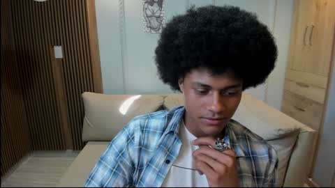 lilr_ online show from 01/07/25, 01:14