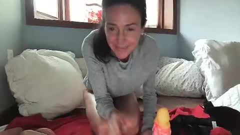 Lilrosiedoll online show from 11/17/25, 05:30