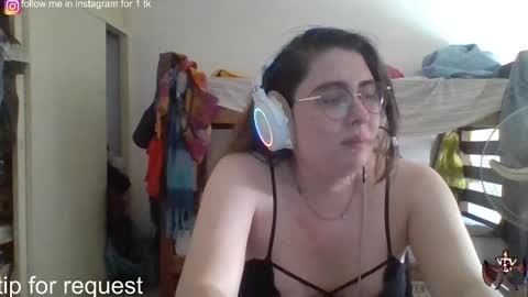 lilsuccubusvicky online show from 01/20/25, 06:10