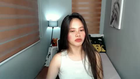 Snapshot of lilsweet_marie chatting on 12/19/24, 11:39 Lilsweet marie online show from 12/19/24, 11:39