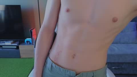 Snapshot of lilteddyboy chatting on 10/07/25, 10:56 lilteddyboy online show from 10/07/25, 10:56