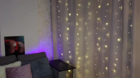 Lilu online show from 02/01/25, 07:23