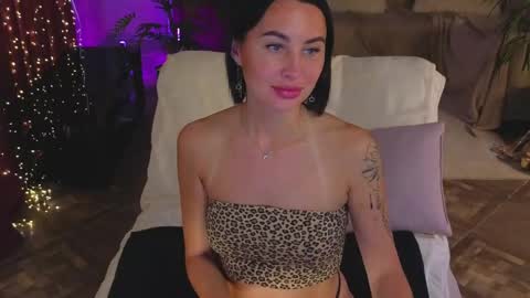 Lilu online show from 05/07/26, 04:34