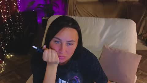 Lilu online show from 05/22/26, 06:24