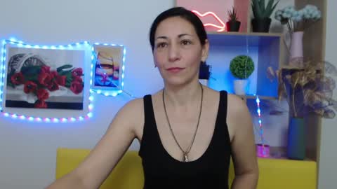 lilugrants online show from 01/18/25, 07:04