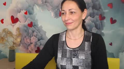 lilugrants online show from 03/09/25, 06:06