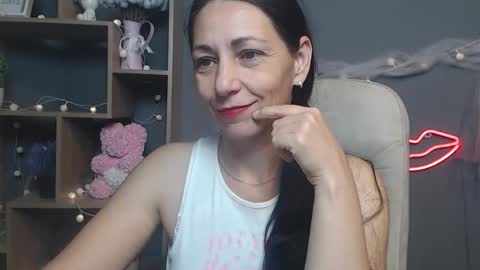 lilugrants online show from 09/20/25, 06:53