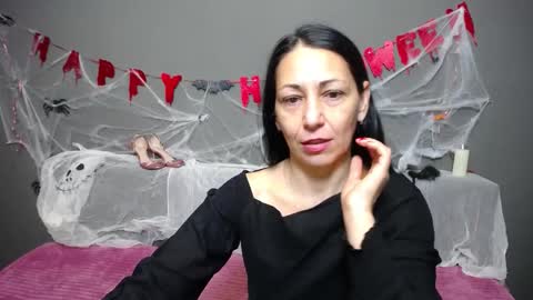 lilugrants online show from 10/26/25, 07:09