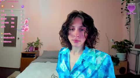 LILY online show from 09/28/25, 02:11