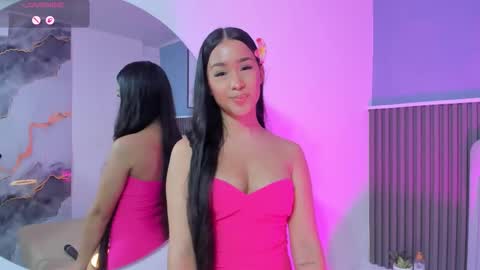  lily  online show from 10/17/25, 02:48