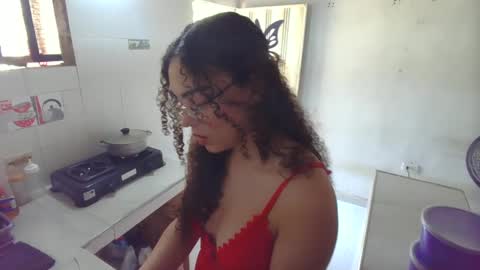 lily_anal_squirt online show from 02/18/25, 04:16