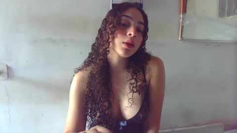 lily_anal_squirt online show from 03/01/25, 04:11