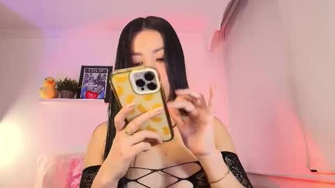 Snapshot of lily_evans_ chatting on 02/09/26, 11:20 just lily online show from 02/09/26, 11:20