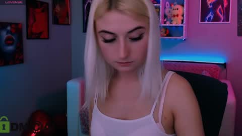 lily_fay online show from 04/03/26, 07:45