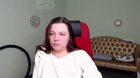 Lily online show from 01/30/25, 08:11