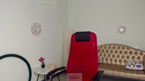 Lily online show from 01/31/25, 01:12