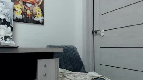 Lily Litle online show from 12/06/24, 11:57