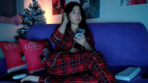 Lily Litle online show from 12/15/24, 07:10