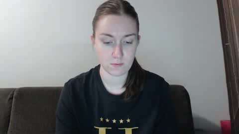 lily_love_x online show from 01/08/25, 01:42