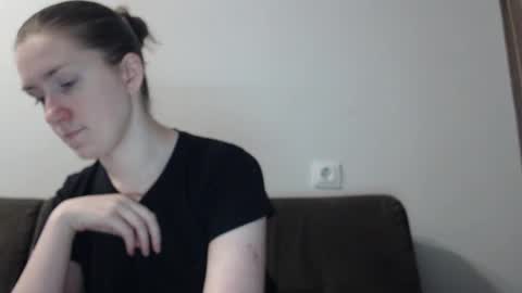 lily_love_x online show from 02/08/25, 02:58