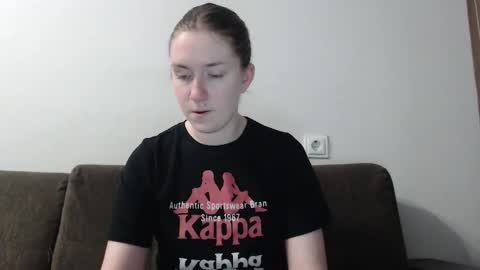 lily_love_x online show from 02/10/25, 05:14