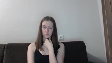 lily_love_x online show from 12/20/25, 10:17