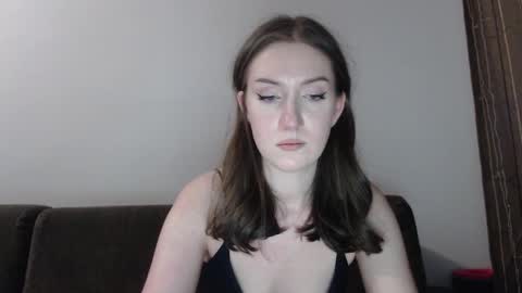 lily_love_x online show from 02/02/26, 11:36