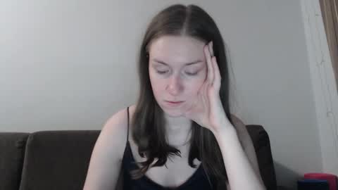 lily_love_x online show from 02/17/26, 10:38