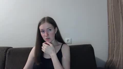 lily_love_x online show from 03/04/26, 11:22