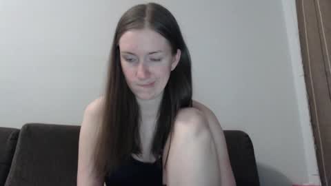 lily_love_x online show from 05/20/26, 05:02