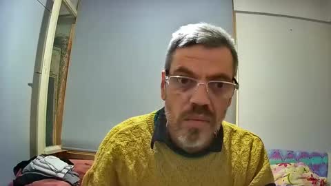 Snapshot of lily_lovelyman_ chatting on 12/30/24, 12:42 lily lovelyman online show from 12/30/24, 12:42