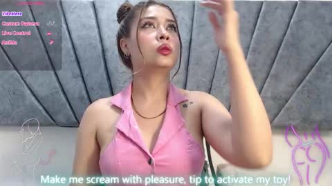 LILY MEGHAN online show from 02/07/26, 11:41