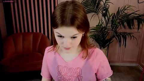 Im Lily online show from 01/19/26, 12:42